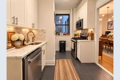 200 W 90th Street #4B, New York, NY 10024 - Photo 2