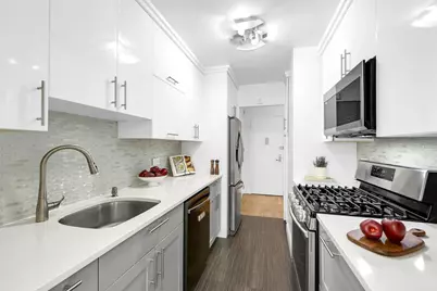 315 W 70th Street #4-A, New York City, NY 10023 - Photo 4