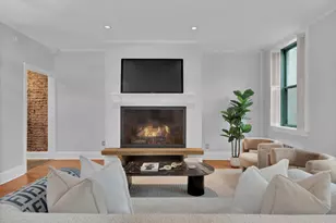 256 W 21st St, New York City, NY 10011 - Photo 4