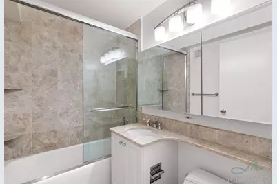 60 W 23rd Street #1018, New York City, NY 10010 - Photo 14