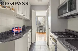 225 E 36th St, New York, NY 10016 - Photo 4