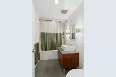 517 W 46th Street #402, New York, NY 10036 - Photo 8