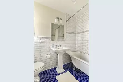 209 Lincoln Place #8G, New York City, NY 11217 - Photo 4