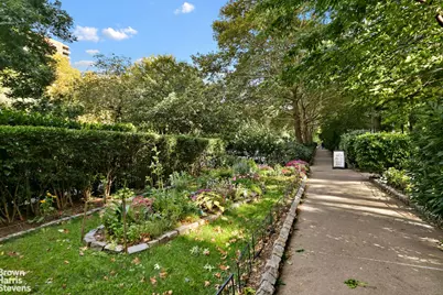 372 Central Park W #10R, New York City, NY 10025 - Photo 18