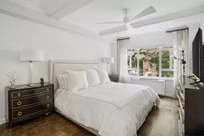 750 Park Avenue #3B, New York City, NY 10021 - Photo 4