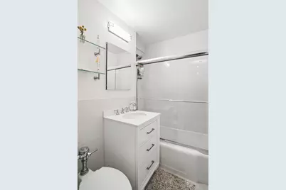 750 Park Avenue #3B, New York City, NY 10021 - Photo 6