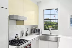 35 Monroe Pl, Brooklyn, NY 11201 - Photo 4