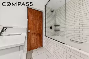 130 Watts St, New York City, NY 10013 - Photo 8