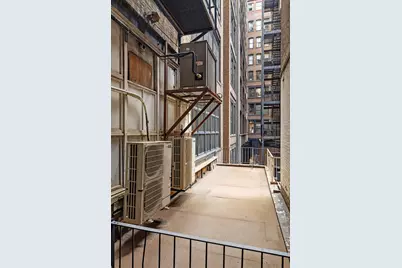 6 W 20th Street #2, New York City, NY 10011 - Photo 14