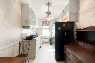 221 McDonald Ave, New York City, NY 11218 - Photo 12