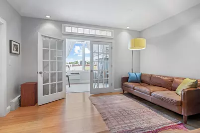 11 Terrace Place #3D, New York City, NY 11218 - Photo 2