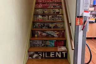 402 W 40th St, New York City, NY 10018 - Photo 2