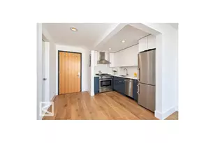 27-05 41st Ave, New York City, NY 11101 - Photo 4