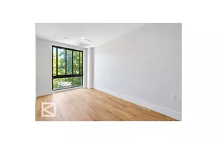 27-05 41st Ave, New York City, NY 11101 - Photo 2