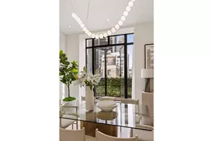 24 W 55th St, New York City, NY 10019 - Photo 2