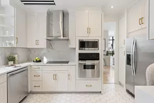 24 W 55th St, New York City, NY 10019 - Photo 6
