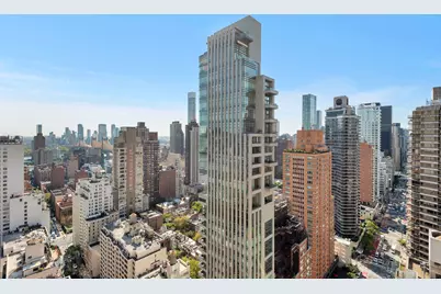 188 E 64th Street #3302, New York, NY 10065 - Photo 12