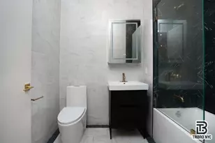 133 Brown Pl, New York City, NY 10454 - Photo 8