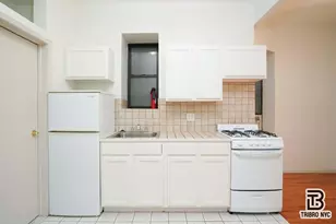 406 W 48th St, New York, NY 10036 - Photo 2