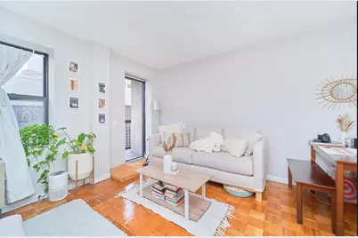 337 W 43rd Street #3DD, New York City, NY 10036 - Photo 2