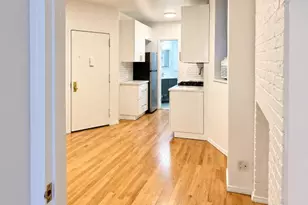 52 MacDougal St, New York, NY 10012 - Photo 2