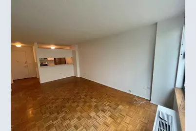 1 S End Avenue #4M, New York City, NY 10280 - Photo 2