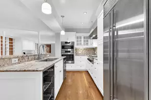 27 W 10th St, New York, NY 10011 - Photo 4