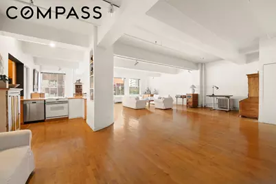 347 W 39th Street #6W, New York, NY 10018 - Photo 2
