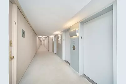 300 E 33rd Street #16G, New York City, NY 10016 - Photo 14
