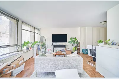 300 E 33rd Street #16G, New York City, NY 10016 - Photo 1