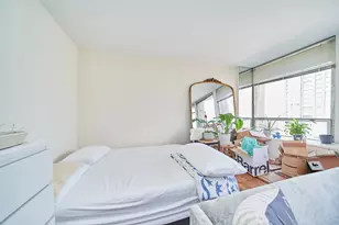 300 E 33rd St, New York City, NY 10016 - Photo 10