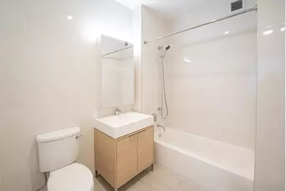 180 Water Street #1718, New York City, NY 10038 - Photo 4