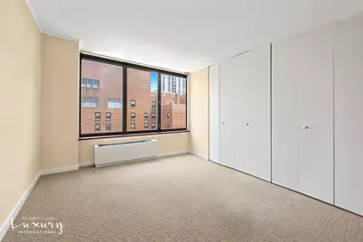 422 E 72nd Street #18B, New York, NY 10021 - Photo 10
