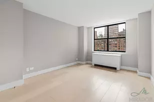 330 E 39th St, New York City, NY 10016 - Photo 8
