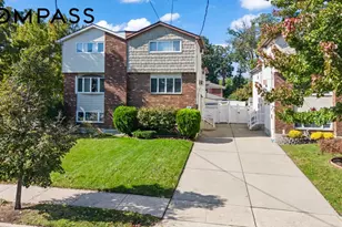 94 Giffords Ln, New York, NY 10308 - Photo 1