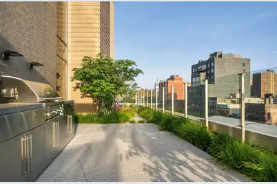 310 E Houston Street #PH, New York, NY 10009 - Photo 10