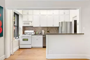 124 E 91st St, New York, NY 10128 - Photo 2