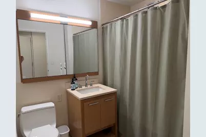 400 W 63rd Street #1609, New York City, NY 10069 - Photo 10