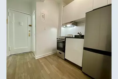 343 W 21st Street #4C, New York, NY 10011 - Photo 2