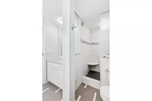 392 Central Prk W, New York, NY 10025 - Photo 8