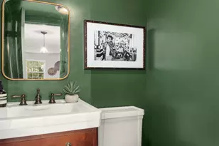 443 W 24th St, New York, NY 10011 - Photo 6