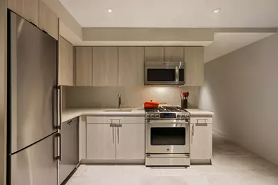141 E 18th Street, New York, NY 10003 - Photo 18