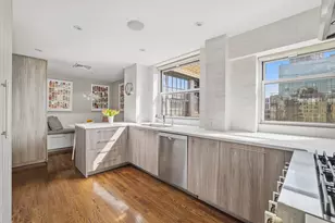 240 E 79th St, New York City, NY 10075 - Photo 4