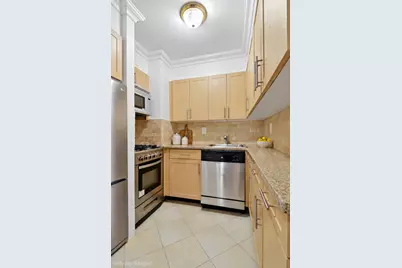 401 W 56th Street #5K, New York, NY 10019 - Photo 4