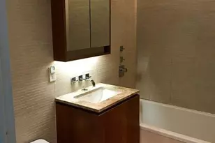 555 W 59th St, New York City, NY 10019 - Photo 6