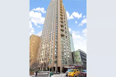 400 E 70th Street #1605, New York City, NY 10021 - Photo 10
