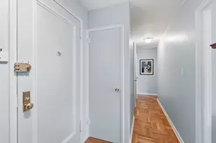 60 Knolls Crescent, Bronx, NY 10463 - Photo 8
