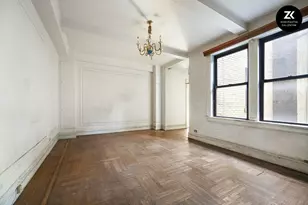 170 W 81st St, New York City, NY 10024 - Photo 4