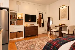 205 W 88th St, New York City, NY 10024 - Photo 2