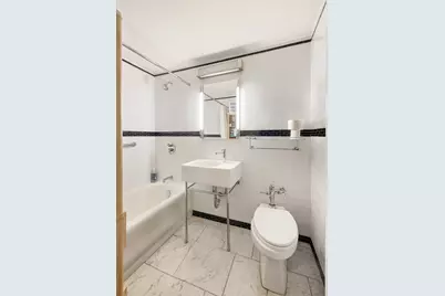 201 W 16th Street #9B, New York City, NY 10011 - Photo 6